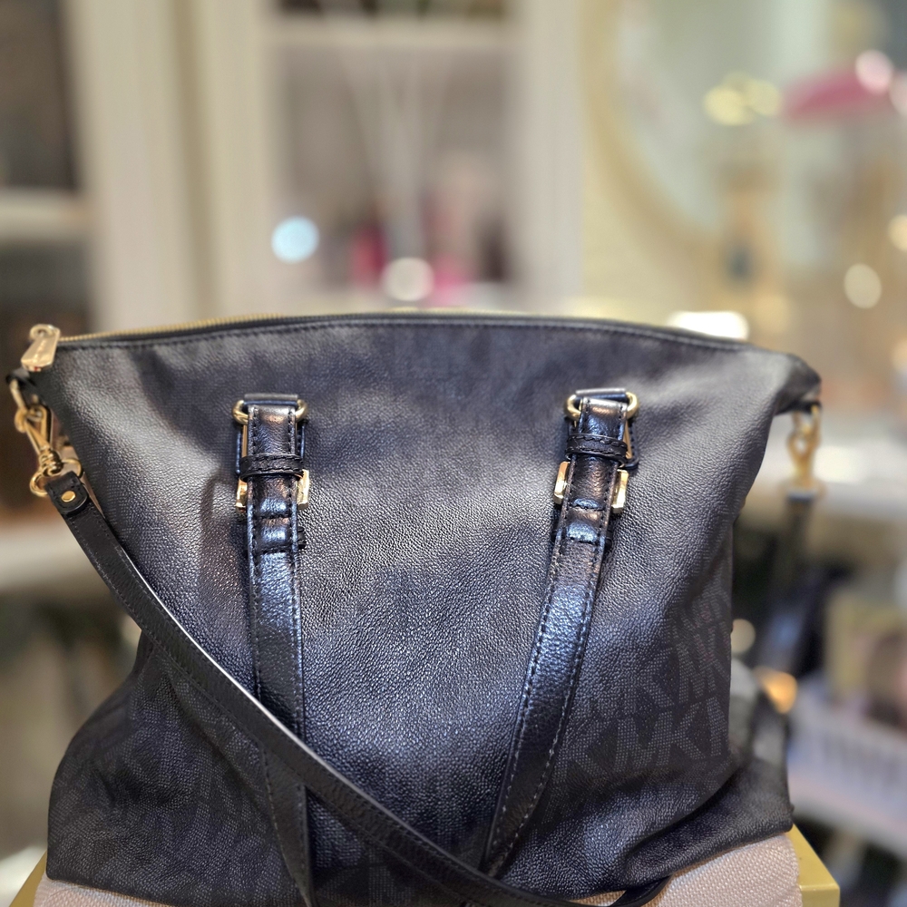 Sold - Picture 1 of 12